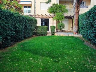 πίσω μέρος σπιτιού