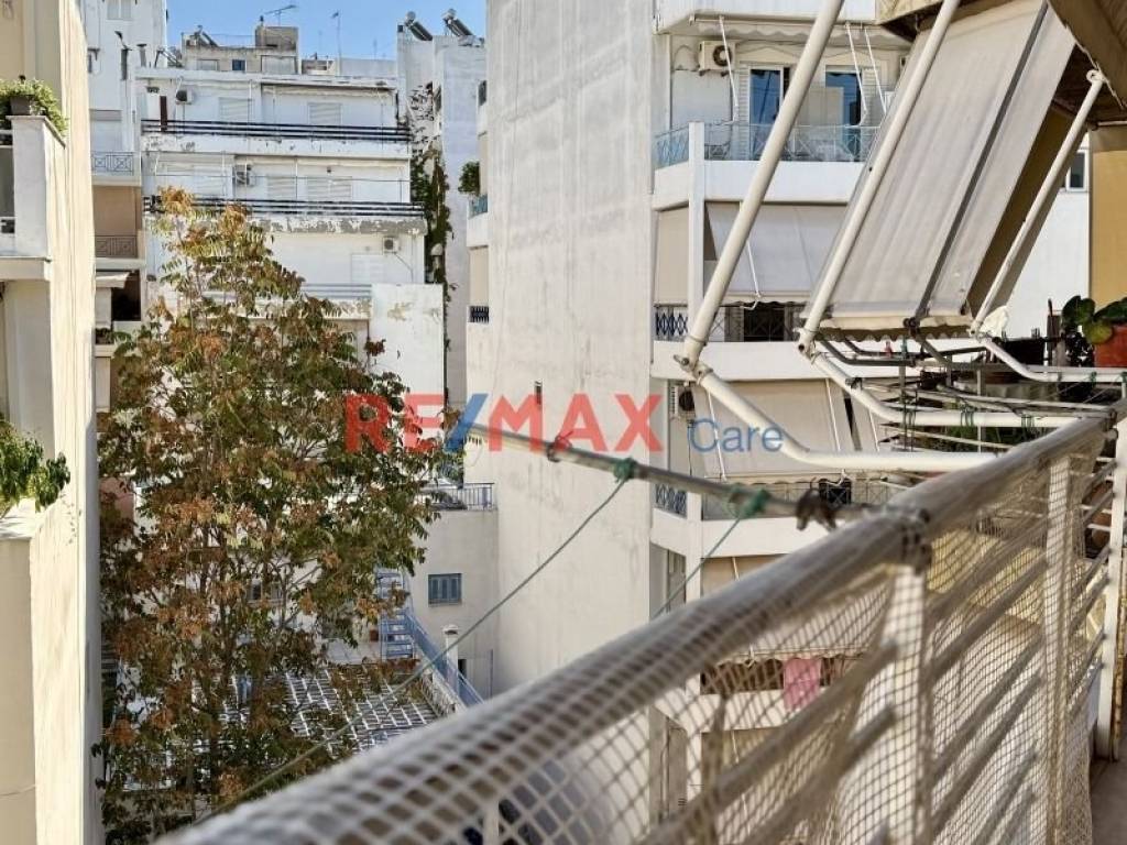 Θέα από μπαλκόνι