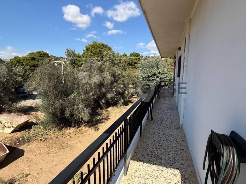 Θέα από μπαλκόνι