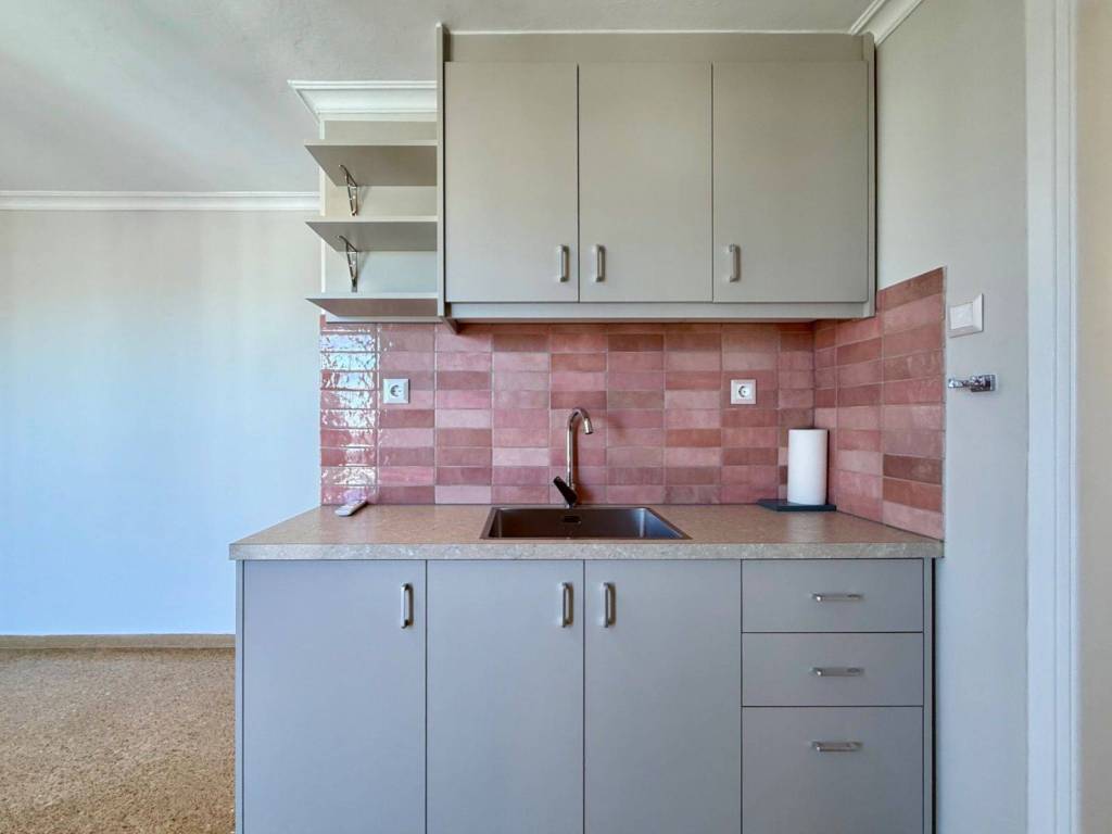 exarcheia_residential_studio_for_rent