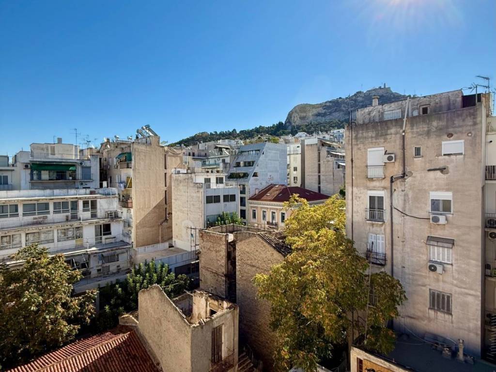 exarcheia_residential_studio_for_rent