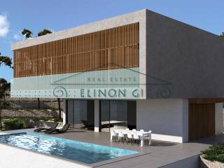 Η μεγάλη μονοκατοικία