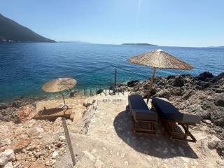 Η παραθαλάσσια πλατφόρμα