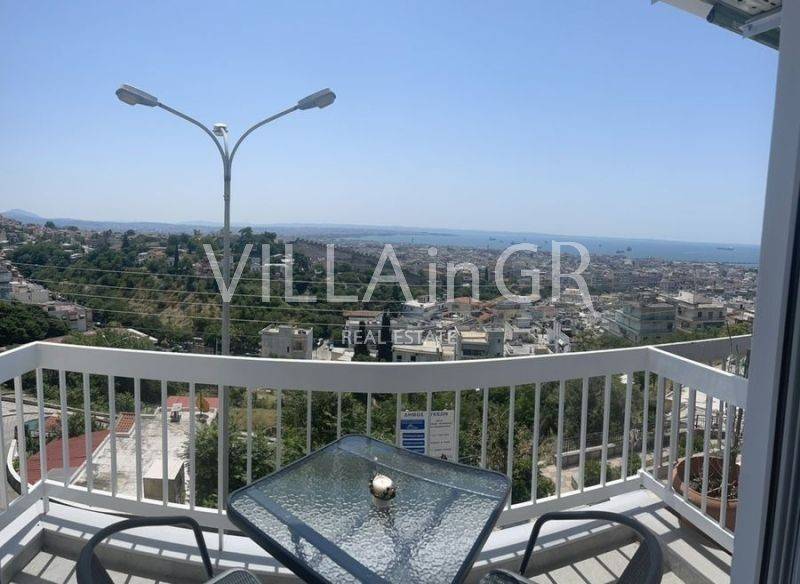 Θέα από μπαλκόνι