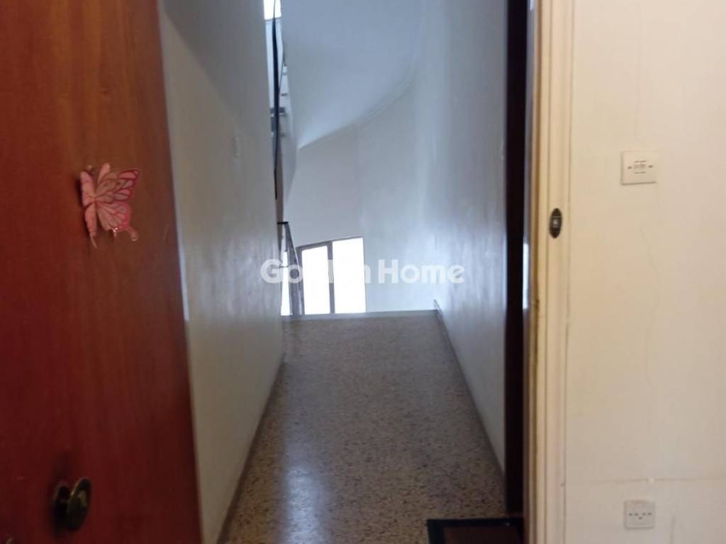 Χολ - Διάδρομος