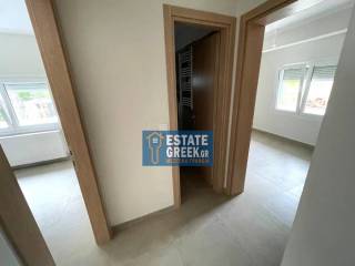 ★ Ανακαίνιση 2025 ★ Άμεσα διαθέσιμη ★ 2 υπνοδωμάτια + 2 μπάνια ★ 