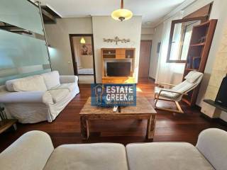 Θέα θάλασσα ★ 5 υπνοδωμάτια + 2 μπάνια ★ Πάρκινγκ με πρίζα για ηλεκτροφόρτιση