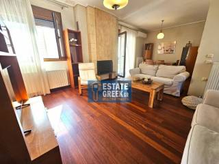 Θέα θάλασσα ★ 5 υπνοδωμάτια + 2 μπάνια ★ Πάρκινγκ με πρίζα για ηλεκτροφόρτιση