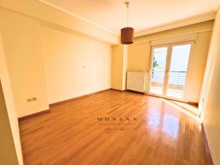 A&#039; YPNODOMATIO MASTERBEDROOM