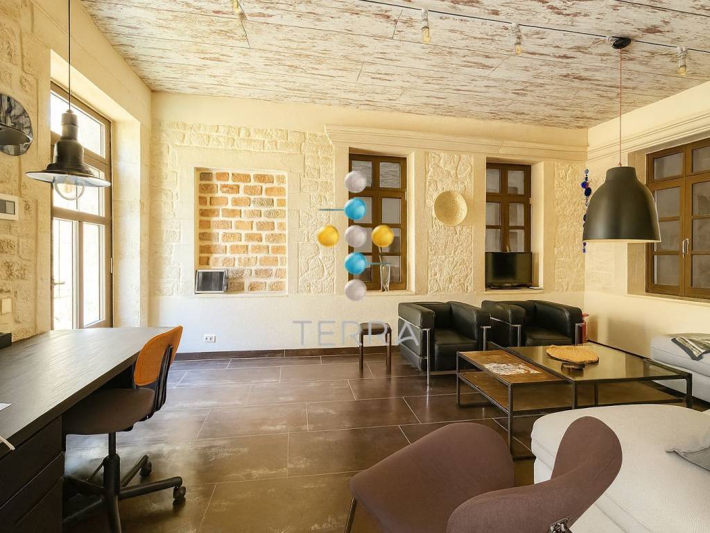 Εσωτερικοι χώροι