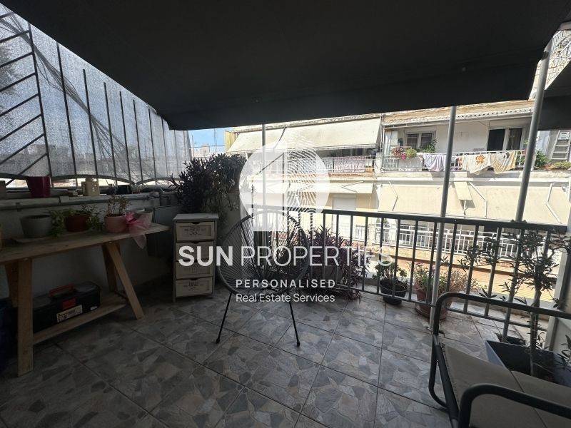 Θέα από μπαλκόνι