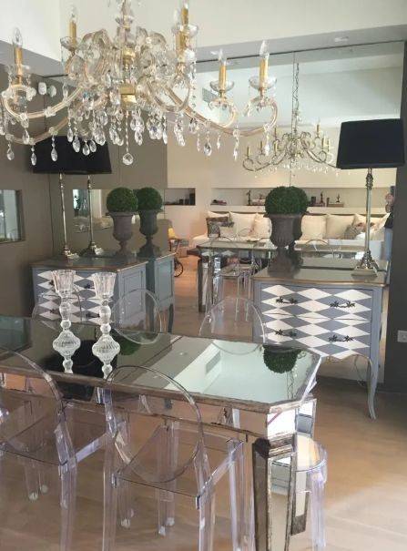 Εσωτερικοι χώροι