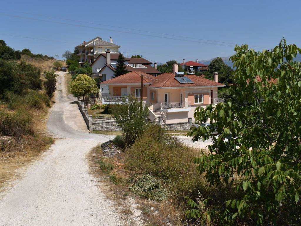 ΑΠΟΨΗ ΟΙΚΟΠΕΔΟΥ