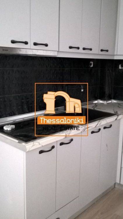 Ιπποκράτειο, Στούντιο, 35 τ.μ.