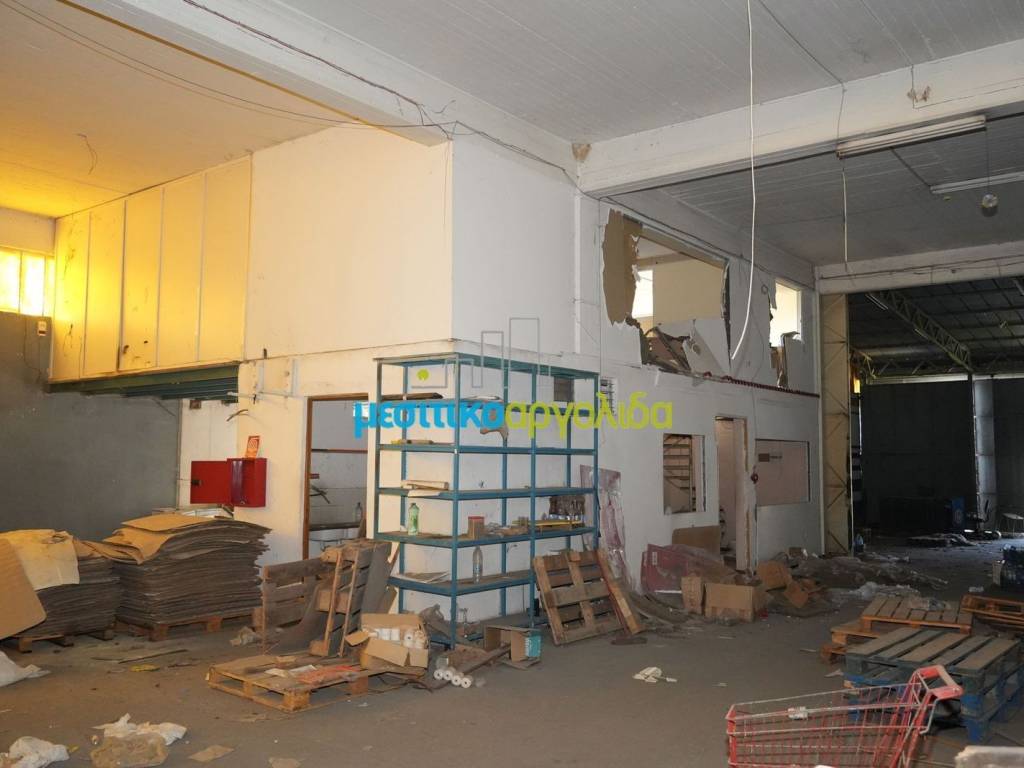 Εσωτερικοι χώροι