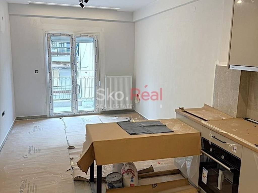 Σαλοκουζίνα