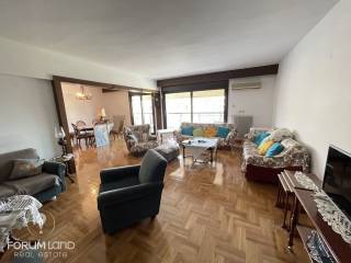 Forumland Real Estate, Σαλόνι