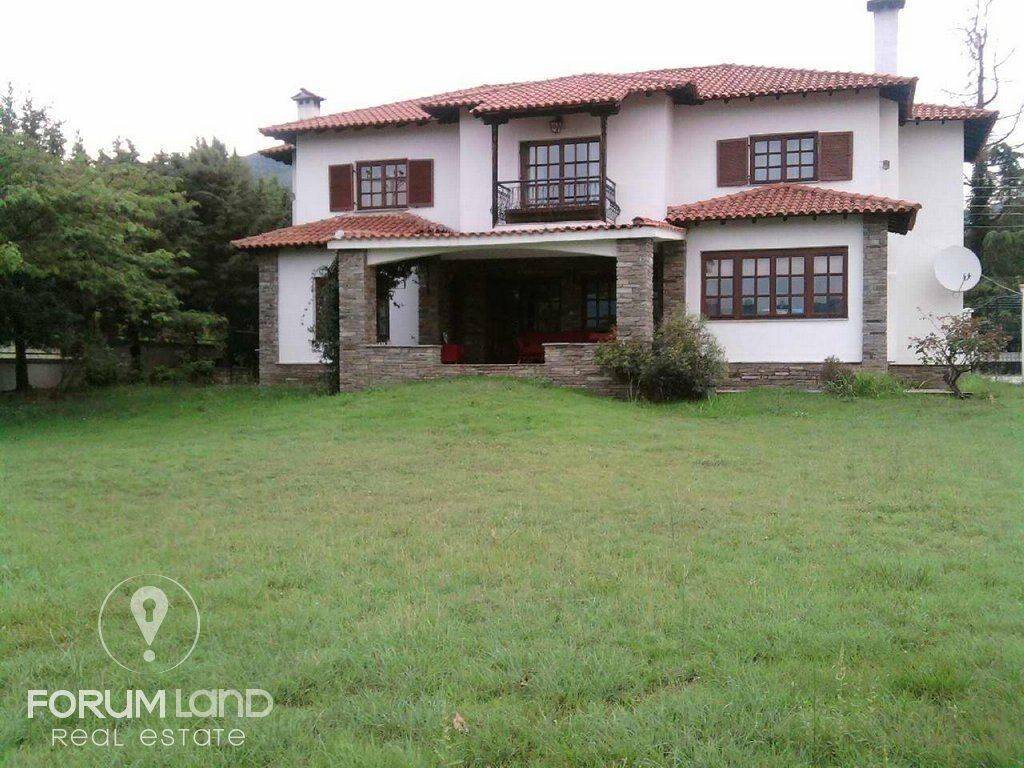 Forumland Real Estate, Εξωτερική Όψη