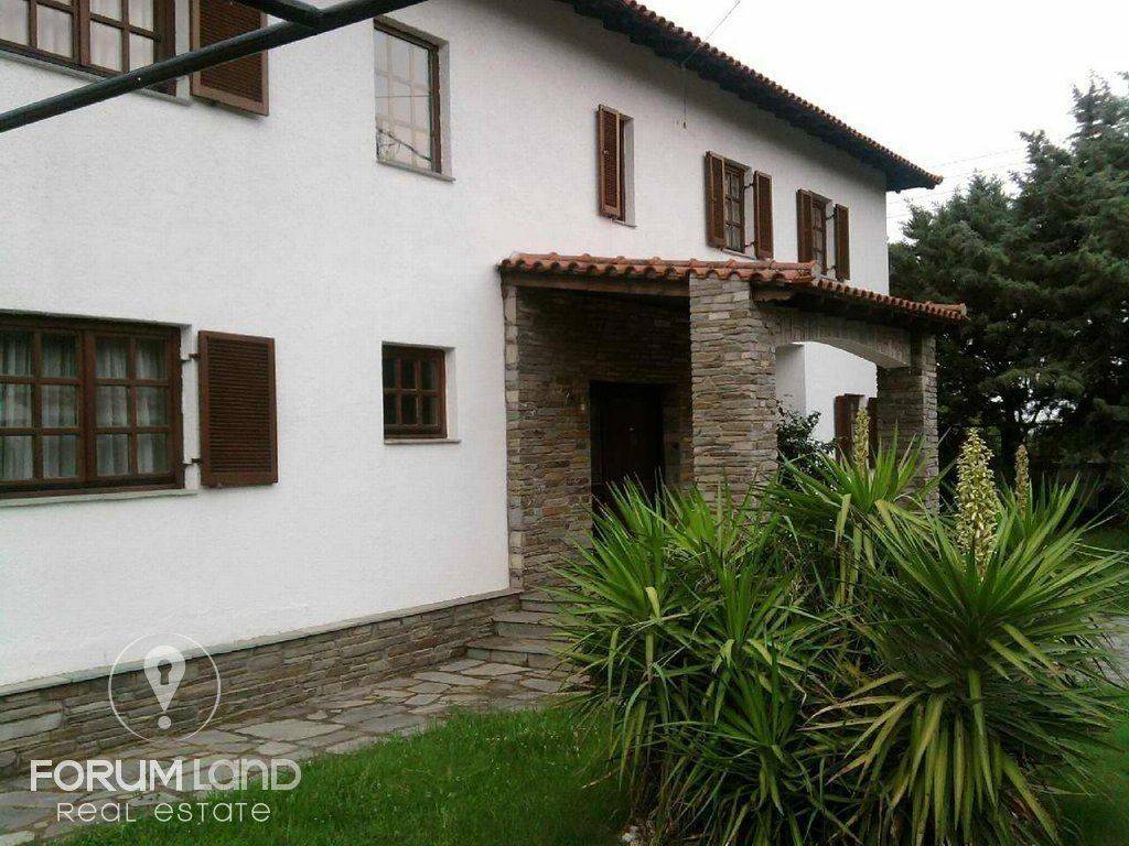 Forumland Real Estate, Εξωτερική Όψη