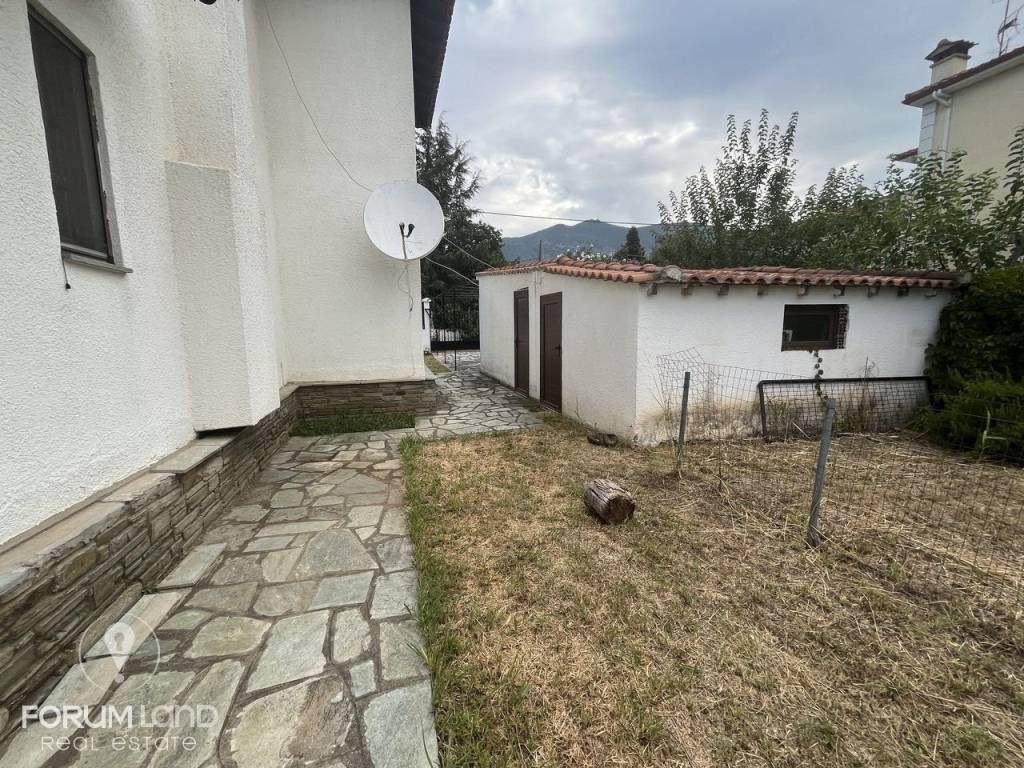 Forumland Real Estate, Exoterike Opse