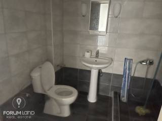 Forumland Real Estate, Μπάνιο