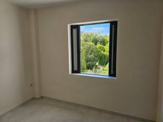 new large and comfortable elevated 1st floor apartment