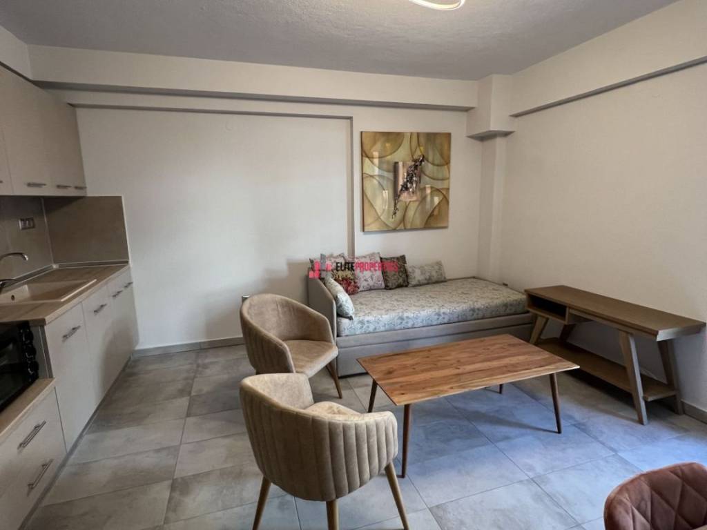 ΣΑΛΟΚΟΥΖΙΝΑ