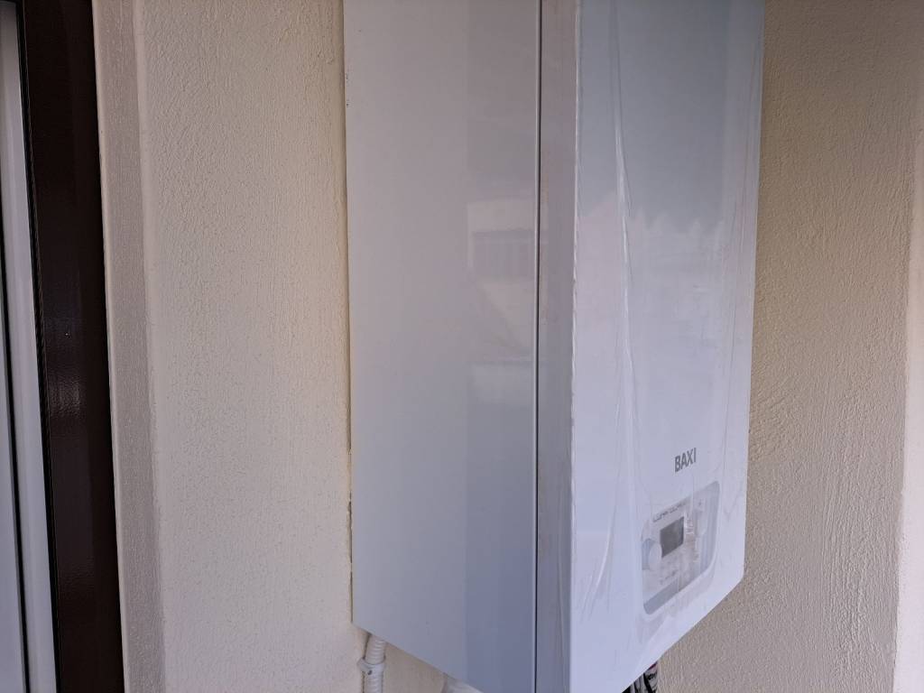 Lebetas physikoy aerioy