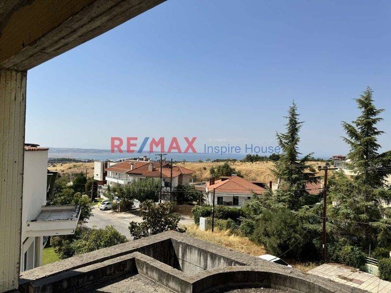 Θέα από μπαλκόνι