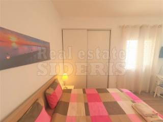 ΣΑΛΟΝΙ - ΚΟΥΖΙΝΑ - ΔΩΜΑΤΙΟ ΕΝΑΣ ΧΩΡΟΣ