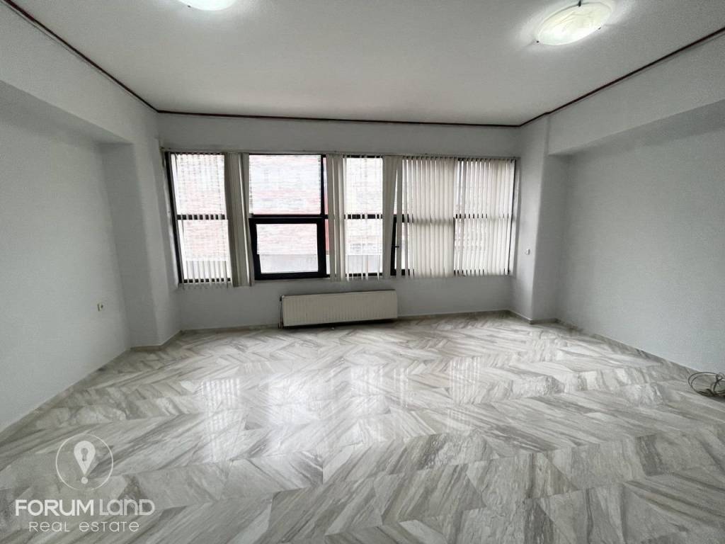 Forumland Real Estate, Γραφειακός χώρος