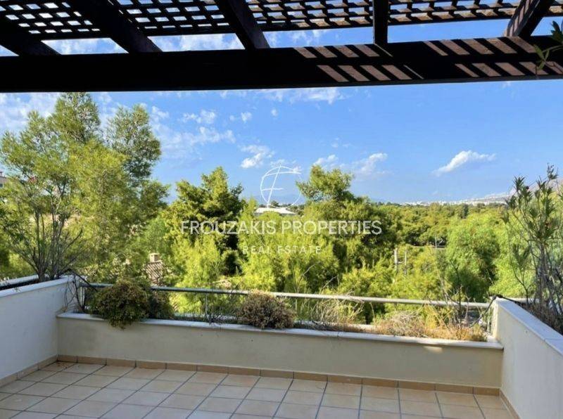 Θέα από μπαλκόνι