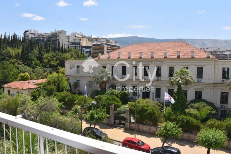 Θέα από μπαλκόνι