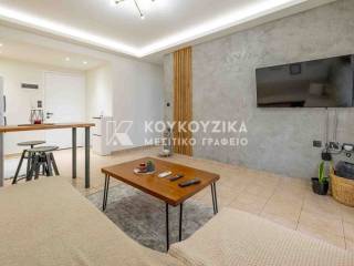 Σαλοκουζίνα