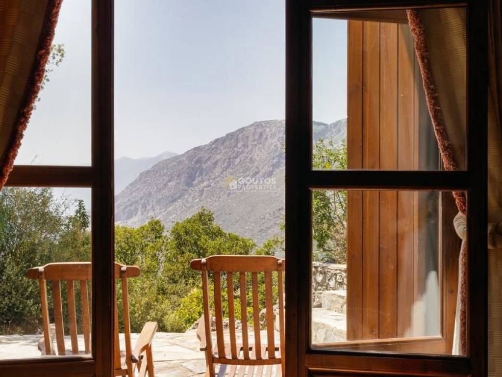 Εσωτερικοι χώροι