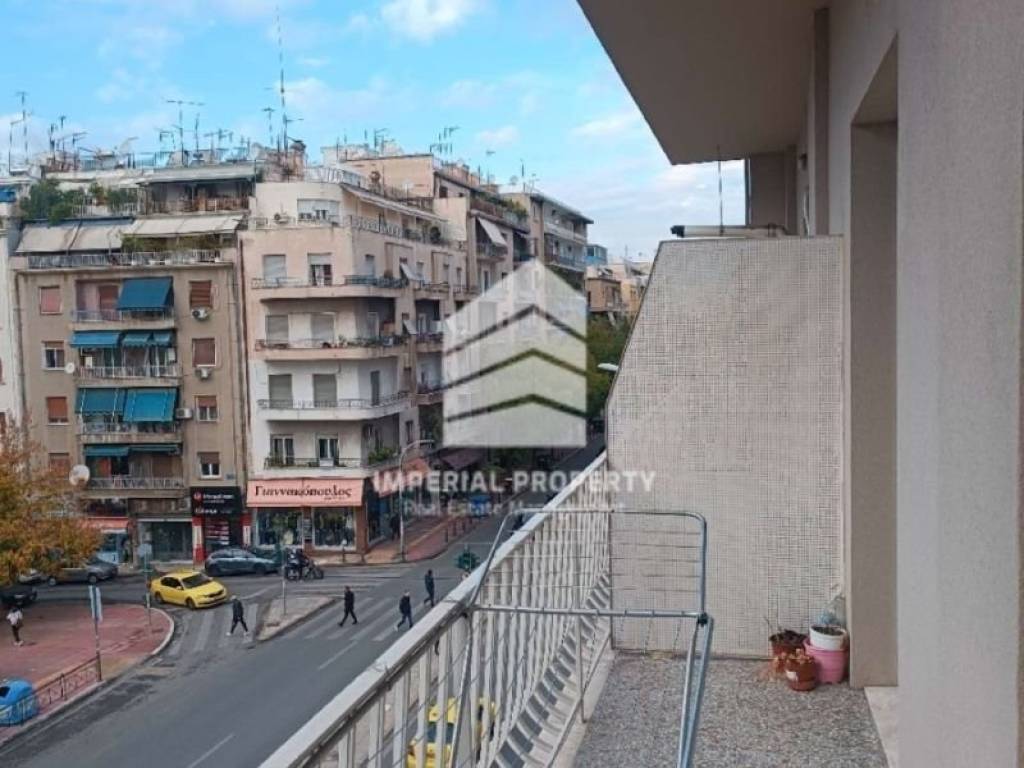 Θέα από μπαλκόνι