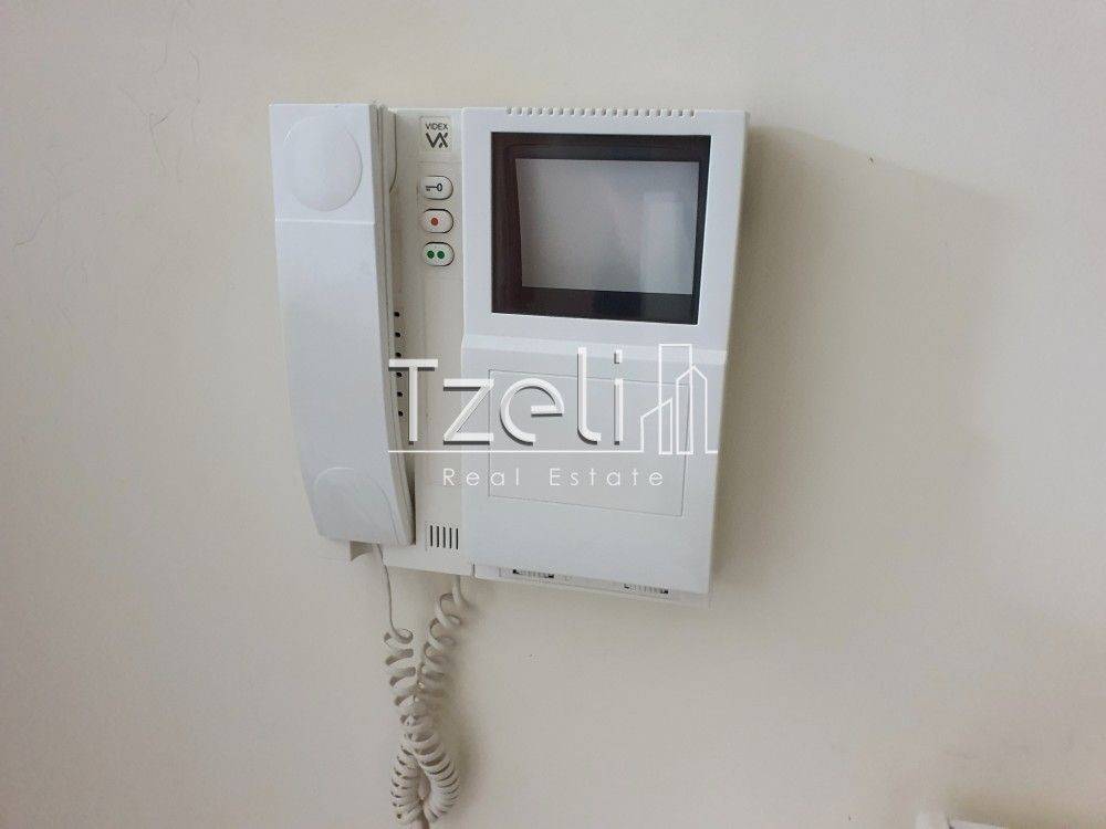 Θυροτηλεόραση