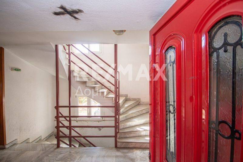 Είσοδος οικοδομής