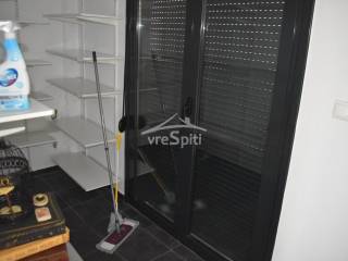 ΑΠΟΘΗΚΗ ΔΙΠΛΑ ΣΤΗ ΚΟΥΖΙΝΑ