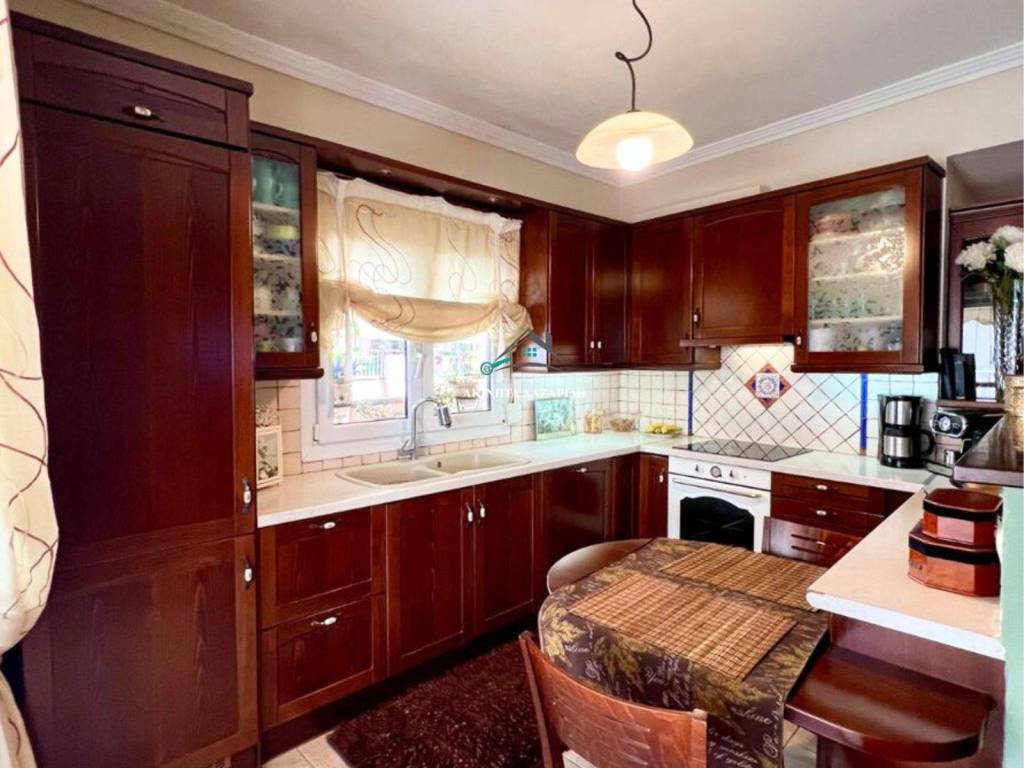 Σαλοκουζίνα