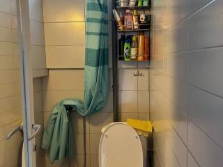 Beautiful 2nd floor studio