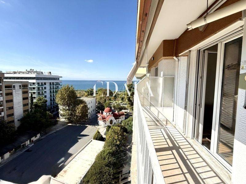 Θέα από μπαλκόνι