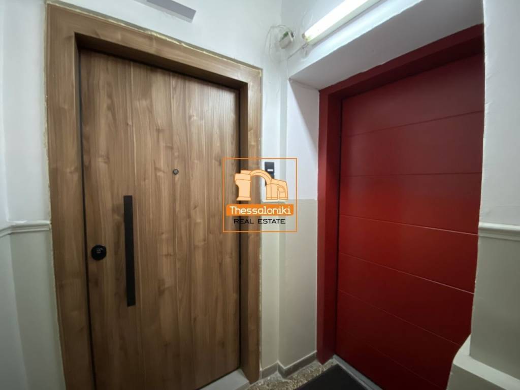 Πλ. Ναυαρίνου, Διαμέρισμα, 50 τ.μ.