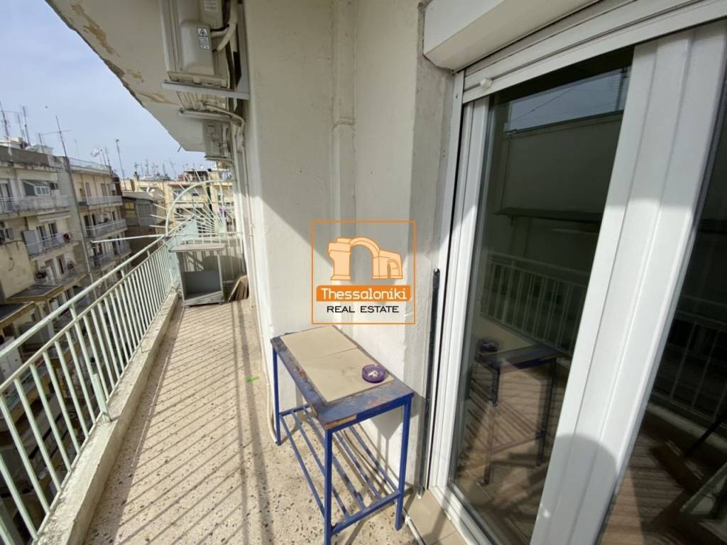 Πλ. Ναυαρίνου, Διαμέρισμα, 45 τ.μ.