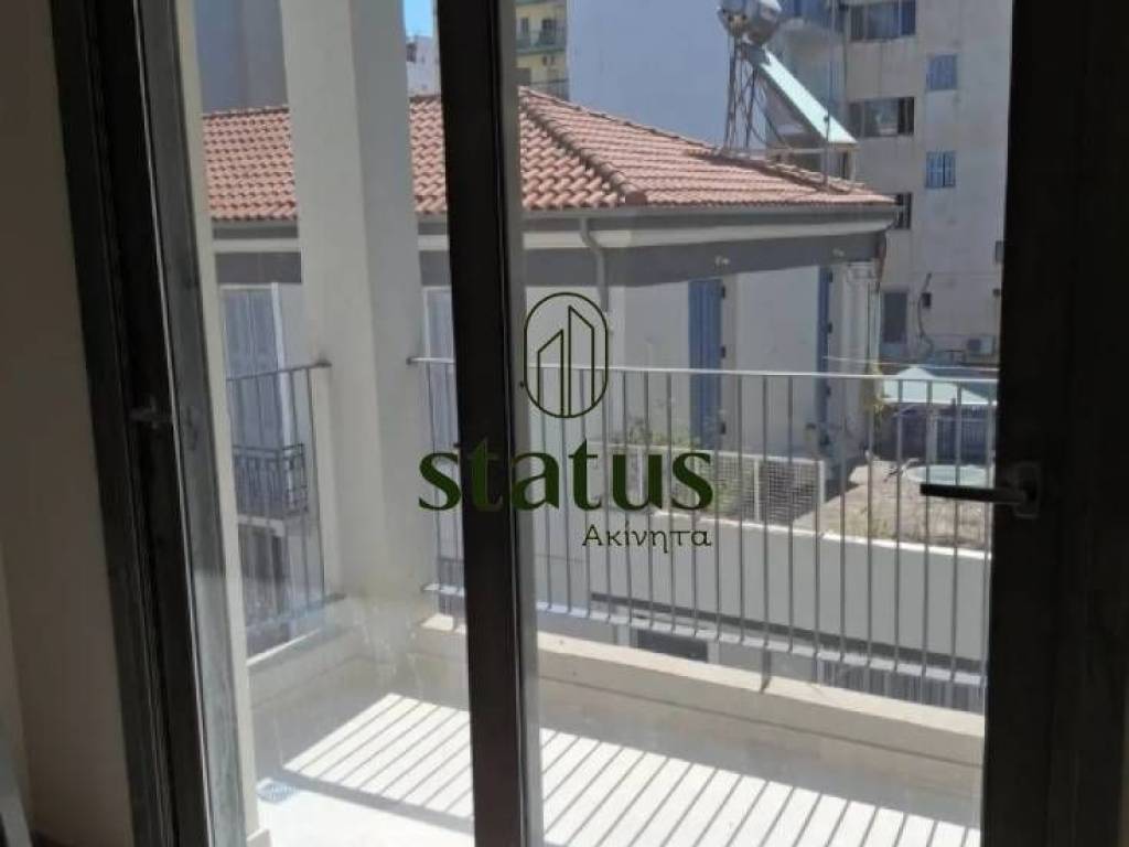 Θέα απο μπαλκόνι