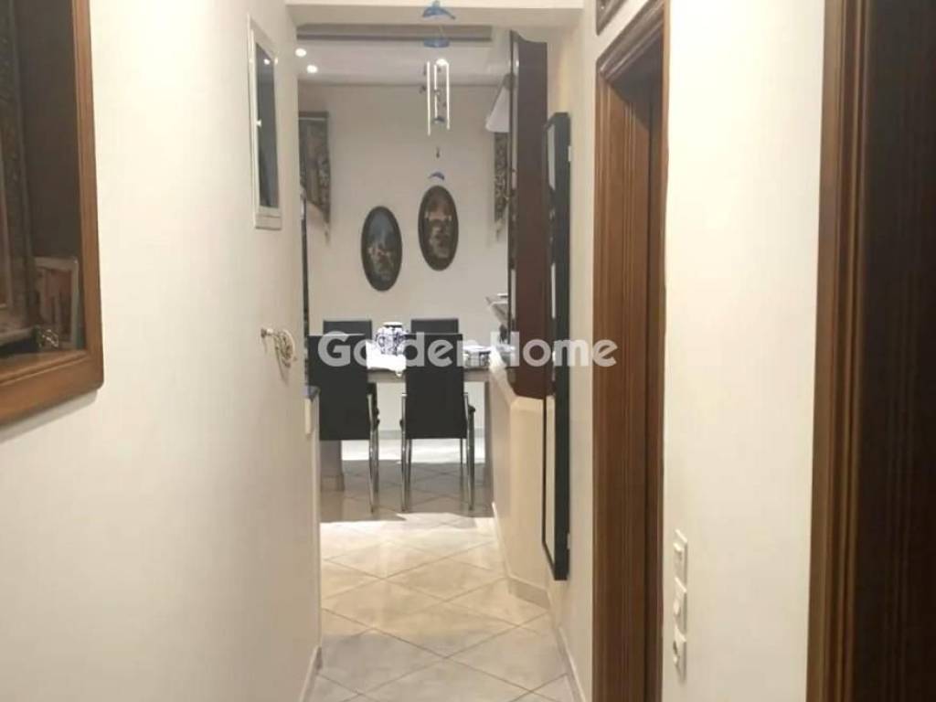 Χολ - Διάδρομος