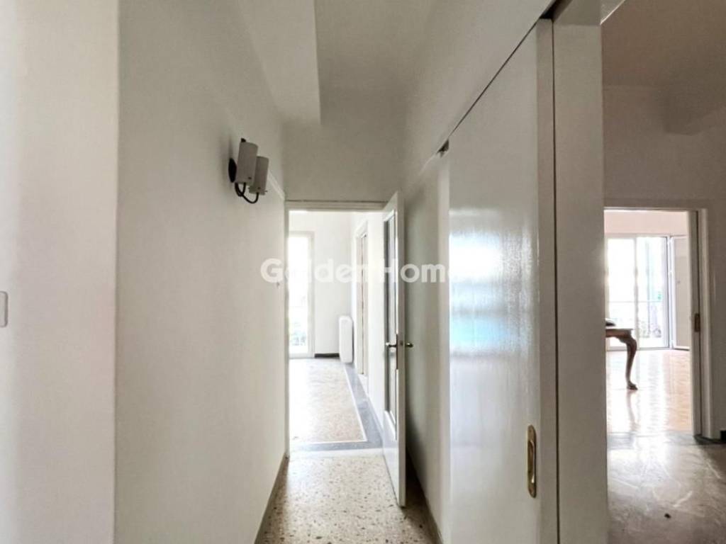 Χολ - Διάδρομος