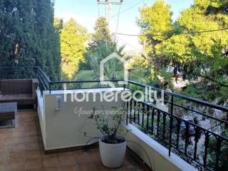 Θέα από μπαλκόνι