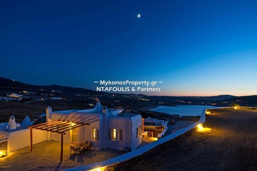Mykonos real estate - House 125 sq.m in Ftelia