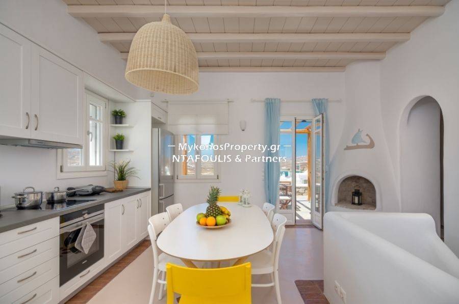 Mykonos real estate - House 125 sq.m in Ftelia